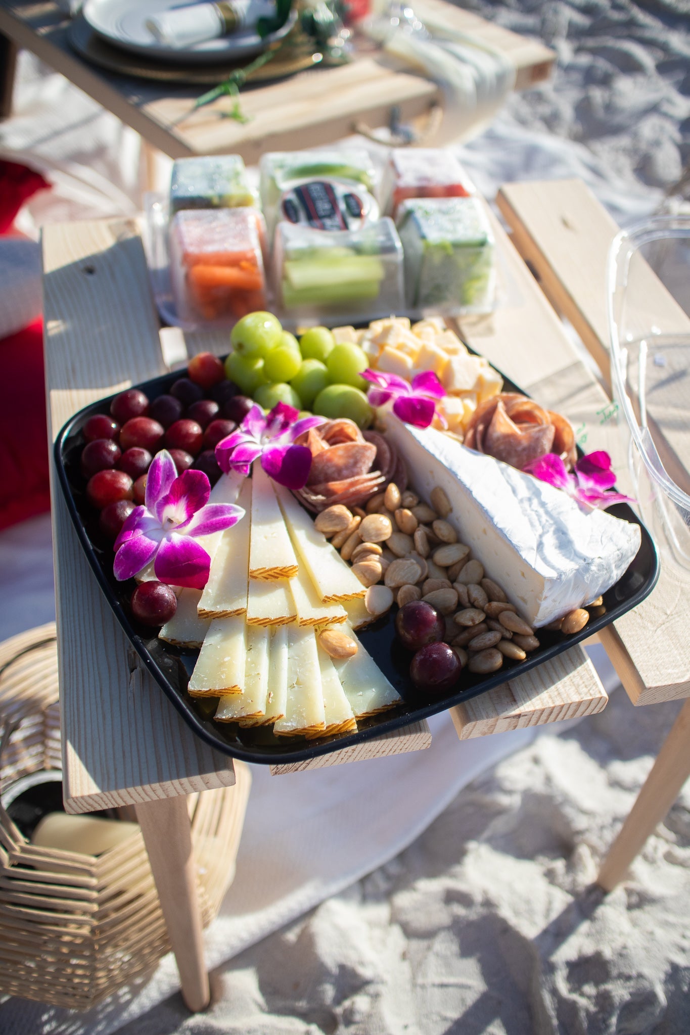 charcuterie boards added to luxury pop-up picnics by polished picnics